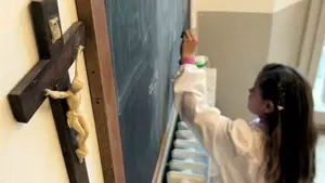 El PSN traiciona a sus socios e impide que prospere la ley para reducir al mínimo las clases de religión