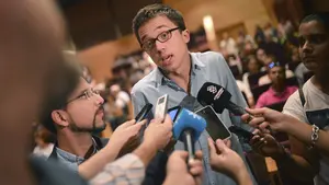 Errejón considera "un acto de coherencia" la dimisión de Uriarte en Podemos Euskadi