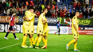 Osasuna pierde los tres puntos y el liderato en El Sadar ante un Girona muy sólido (0-1)