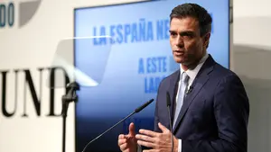 Sánchez anuncia que el PSOE explorará "todas las posibilidades" para tener "un Gobierno de cambio"