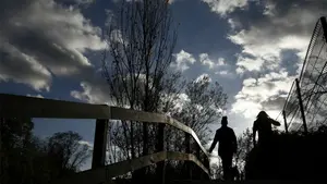 Civivox organiza un paseo guiado por el lago de Mendillorri y la Casa de las Aguas