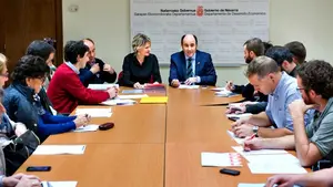 Ayerdi insta a los comercios a abrir solo cuatro de los diez festivos permitidos