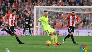 El Athletic arrolla al Levante y Muniáin reaparece ocho meses después