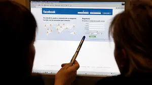 Condenado un vecino de Alsasua por crear un perfil falso de su exmujer en Facebook con fotos íntimas