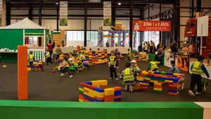 La diversión se asienta en Refena por Navidad: Navipark se instala en Pamplona para llenar de ilusión a los más pequeños