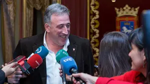 Asirón declara disponer de 13.843 euros, una vivienda valorada en 121.748 euros y un plan de pensiones