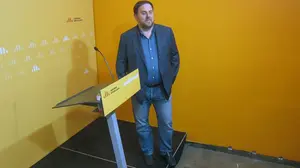 Oriol Junqueras tras el rechazo de la CUP a Mas: "Nunca nos rendiremos. ¡Seguimos!"