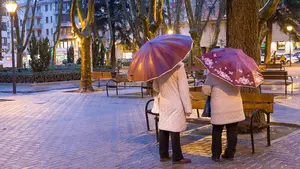 La lluvia, presente en Navarra hasta media tarde