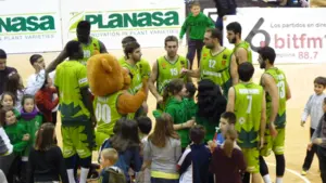 Los socios del Planasa podrán llevar a un acompañante gratis al partido de la UPNA