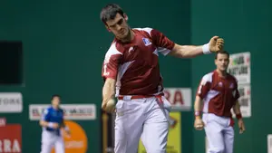 Altuna III y Barriola se imponen a Ezkurdia y Zabaleta en el torneo del cinco y medio