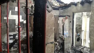 Así ha quedado la vivienda de la Calle del Carmen de Pamplona tras el incendio