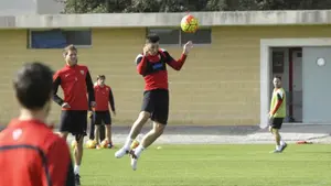 La expedición del Almería llegará a Pamplona en vuelo charter el mismo día del partido