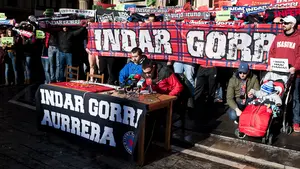  Antiviolencia propone una sanción de 30.000 euros a Osasuna por permitir que “Indar Gorri” distribuyera en el estadio folletos
