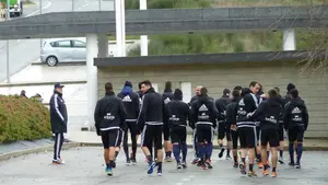 Martín Monreal decide dar un paseo con los jugadores alrededor de Tajonar