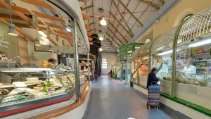 El Mercado de Santo Domingo grita ¡Txotx! e invita a probar el tradicional picoteo de sidrería