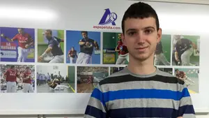 El navarro Julen Martija debuta en profesionales el domingo en el Astelena de Eibar