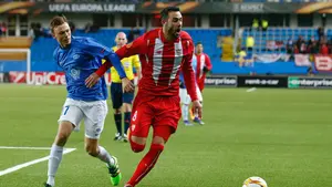 1-0. El Sevilla se tuvo que emplear a fondo para mantener la renta de la ida