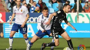 El Lugo pierde en Zaragoza, donde ganaba hasta el minuto 83