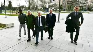 Koné llega a la Audiencia para ser juzgado por incumplir su contrato con Osasuna