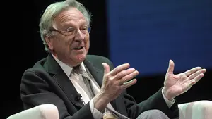 El navarro Moneo presenta su libro sobre edificios: "Hay obras que viven por sí mismas, sin reclamar autoría"