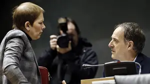 Araiz reta a Barkos a cambiar el Gobierno y a meter a m&aacute;s personas de Bildu como consejeros en el Ejecutivo