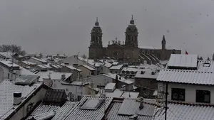 El inverno llama con fuerza a la puerta de Navarra, que permanece en alerta amarilla por nieve y lluvia