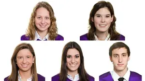 Tres graduados de Farmacia de la Universidad de Navarra, entre los 15 primeros puestos del FIR