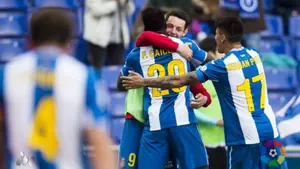 Detenidos cinco aficionados radicales del RCD Espanyol por dar una paliza a otro 'perico' en Barcelona