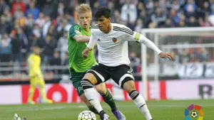 0-2. El Celta se aferra a Europa a costa de un deprimente Valencia