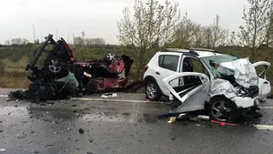 Imágenes del accidente mortal de siete personas en Pont de Molins