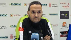 Rueda de prensa del entrenador del Planasa, Carlos Frade, antes de recibir al Coruña.