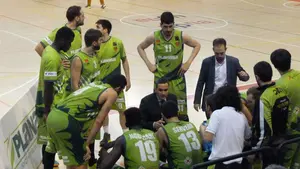 Planasa Navarra desciende de categoría al perder en Lugo