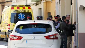 Hallan degollada a una chica de 13 años en su casa: un vecino localizó el cadáver en el domicilio familiar