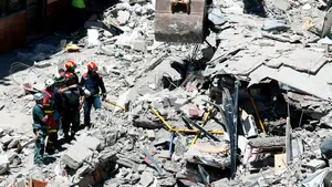 Son ya cinco los muertos por el derrumbe en Tenerife al hallar tres cuerpos m&aacute;s bajo los escombros