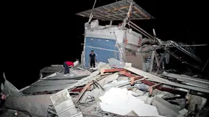 Estado de excepción en Ecuador tras un terremoto de 7,8 que deja decenas de muertos
