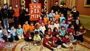 Las mejores im&aacute;genes de los ni&ntilde;os del colegio de Buztintxuri, autores del cartel de San Ferm&iacute;n 2016