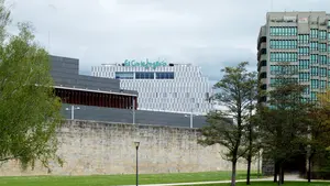 El Corte Inglés donará parte de sus beneficios a ACNUR para escolarizar a niños refugiados