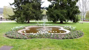 El hierro y el hormigón también transmiten sentimientos: exposición escultórica en la Ciudadela