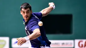 El navarro Ioseba Ezkurdia se clasifica para los cuartos de final del campeonato del cuatro y medio