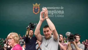 Bildu vuelve a adoptar el papel de víctima y dice que Otegi estará presente "le inhabiliten o no" 