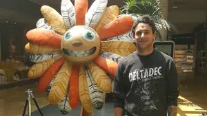 Jabier Landa gana el Concurso Decoprimavera que ha llenado Itaroa de grandes Margaritas