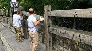 Pamplona se viste de San Fermín: comienza el montaje del vallado del encierro