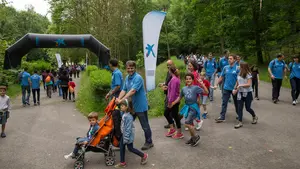 Las imágenes de la excursión en la que han participado un centenar de niños en situación de vulnerabilidad