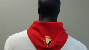 Osasuna presenta este lunes el Polo "edición especial San Fermín"