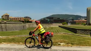 No aparcar en el Casco Antiguo, parking de bicis y ciclo calles: 32 propuestas en Pamplona por la movilidad