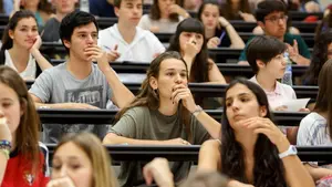 Los estudiantes navarros, genios en Matemáticas: estas son las áreas del último informe PISA en las que también aprueban con nota