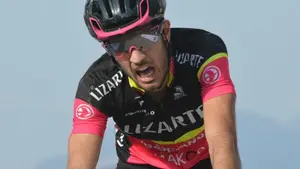 Héctor Carretero entra segundo en la primera etapa de la Vuelta a Castellón