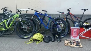 Detenido por robar bicicletas en una quincena de trasteros en Ripagaina para después venderlas