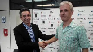 Helvetia renueva a Juanto Apecechea y anuncia la contratación de cuatro jugadores