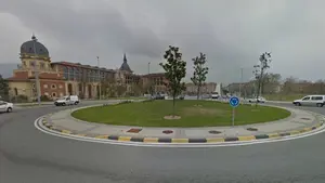 Sorprendido a los 14 años, y junto a otros dos menores, conduciendo un coche robado por Pamplona